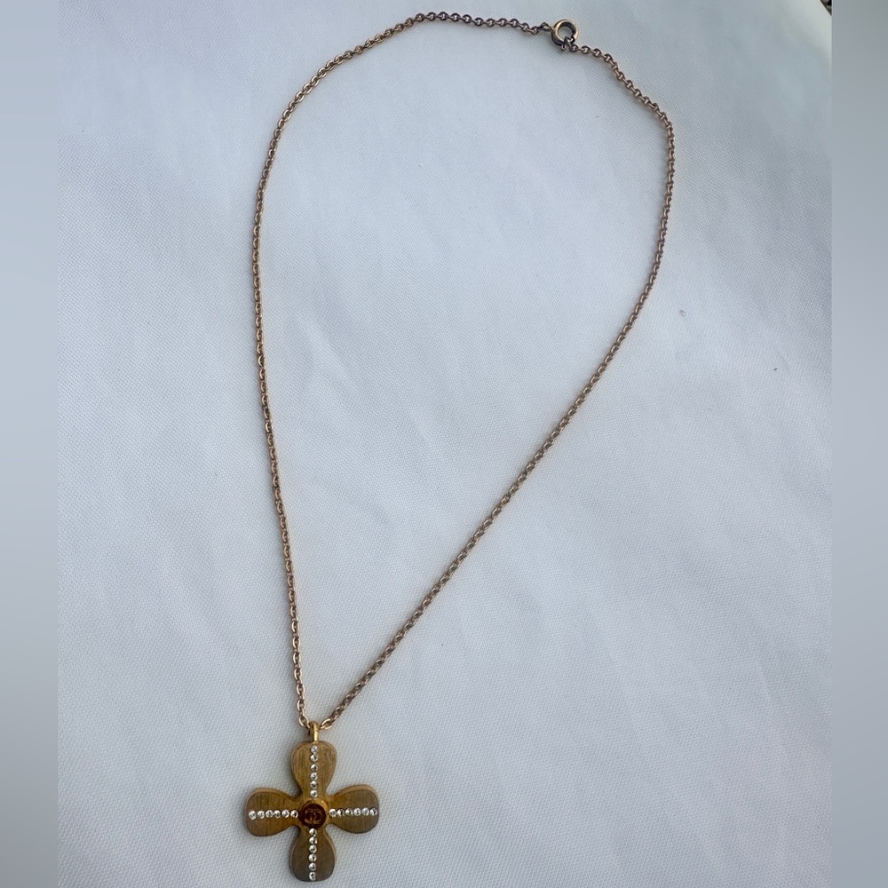 CHANEL 2001 Clover CC Necklace w/ Box – Made in France - Picture 5 of 9